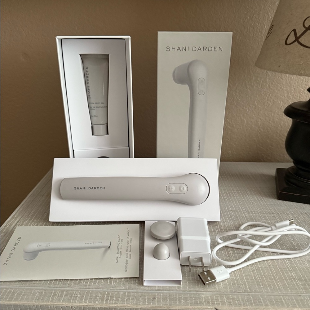 Shani Darden Skin Care - Facial Sculpting Wand